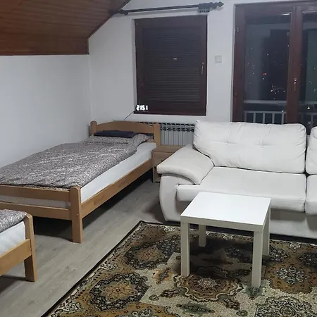 Apartamento Prenociste 3 Sobe