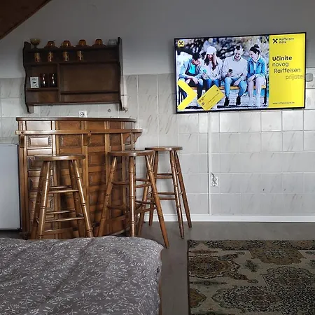 Apartamento Prenociste 3 Sobe
